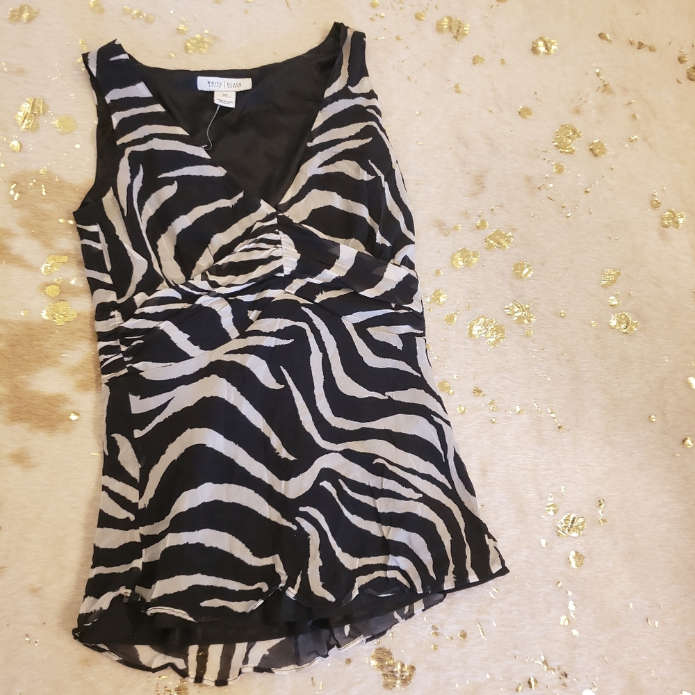 CNEW WHBM XS Zerba Print Silk V Neck Blouse